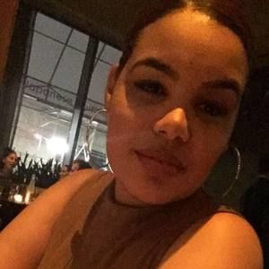 Meet your Posher, Yazmin